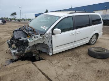  Salvage Chrysler Minivan
