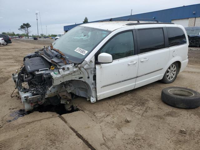  Salvage Chrysler Minivan