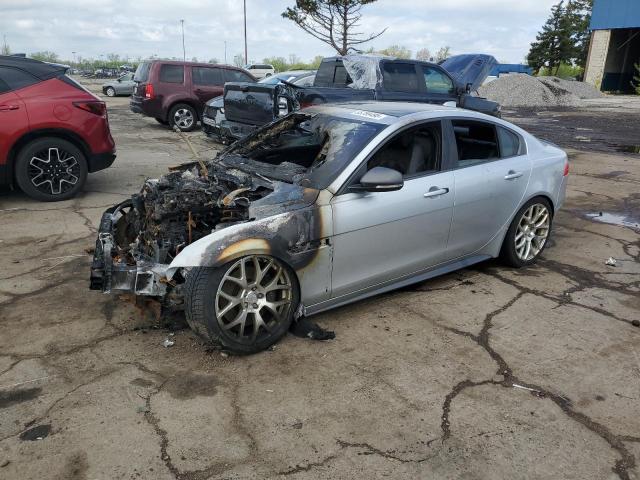  Salvage Jaguar XE