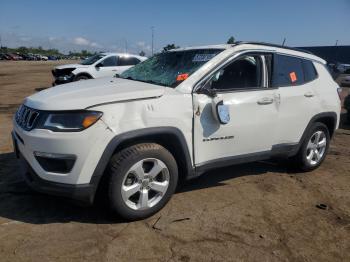  Salvage Jeep Compass