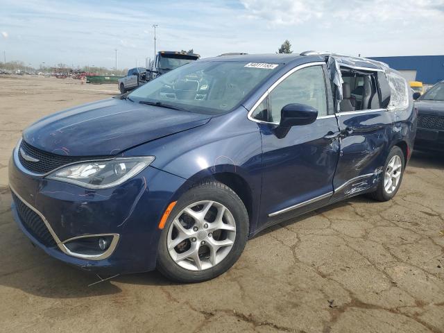  Salvage Chrysler Pacifica