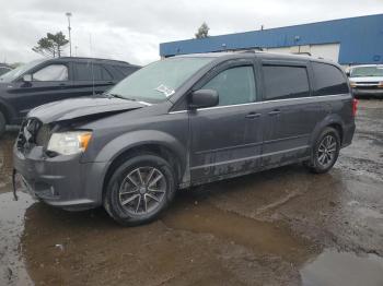 Salvage Dodge Caravan