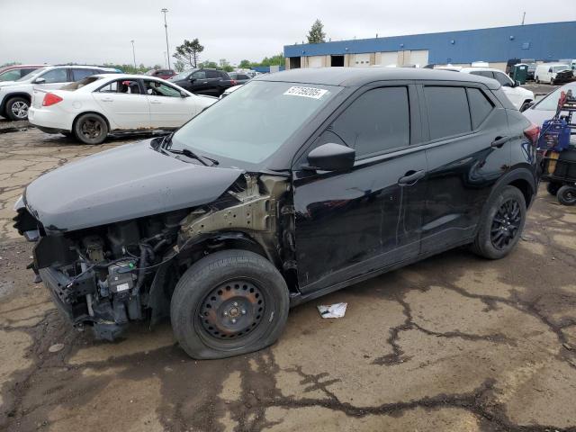  Salvage Nissan Kicks