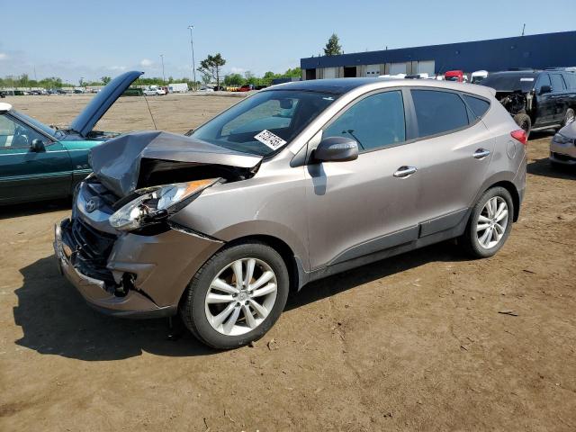  Salvage Hyundai TUCSON