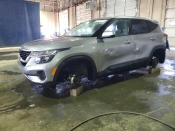  Salvage Kia Seltos