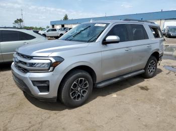  Salvage Ford Expedition