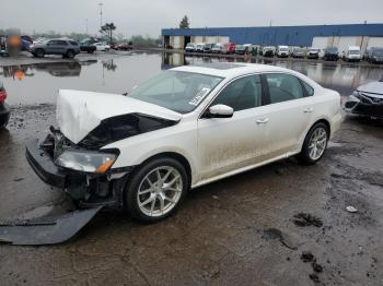  Salvage Volkswagen Passat