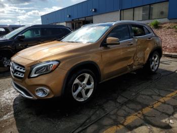  Salvage Mercedes-Benz GLA