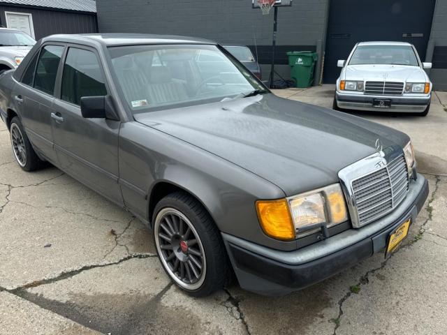  Salvage Mercedes-Benz 300-Class
