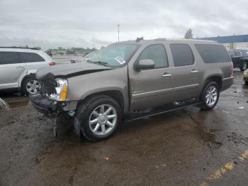  Salvage GMC Yukon