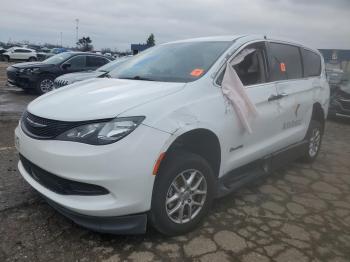  Salvage Chrysler Minivan