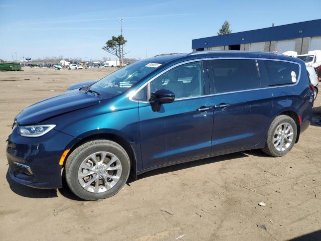  Salvage Chrysler Pacifica