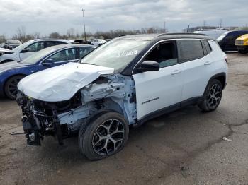  Salvage Jeep Compass