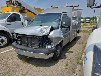  Salvage GMC Savana