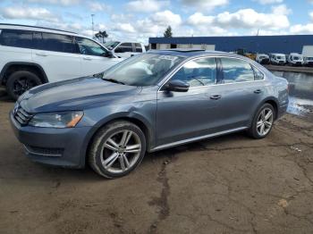  Salvage Volkswagen Passat