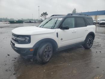  Salvage Ford Bronco