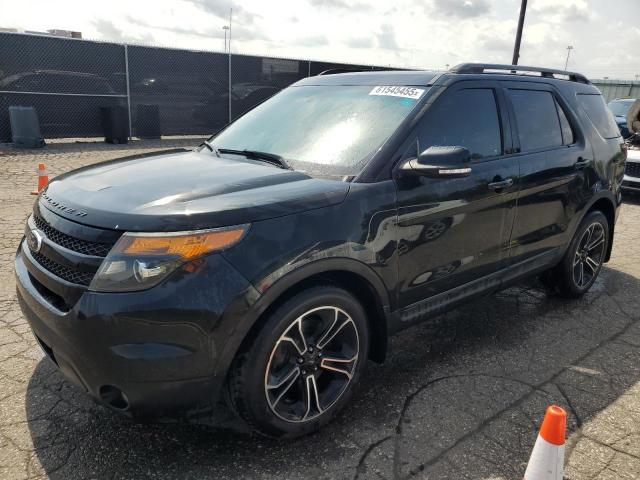  Salvage Ford Explorer