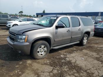  Salvage Chevrolet Suburban