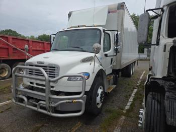  Salvage Freightliner M2 106 Med