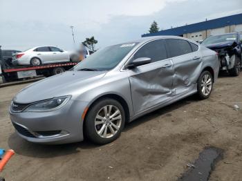  Salvage Chrysler 200
