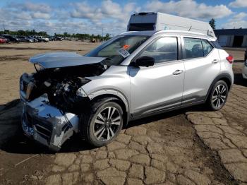  Salvage Nissan Kicks