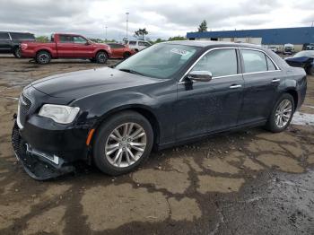  Salvage Chrysler 300