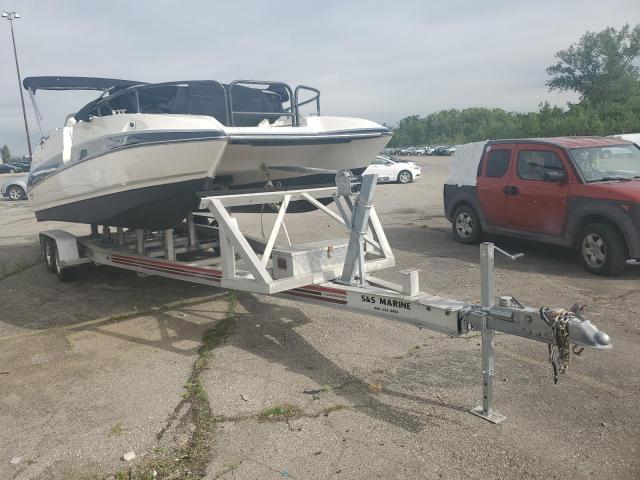  Salvage Bayliner Boat