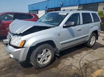  Salvage Jeep Grand Cherokee