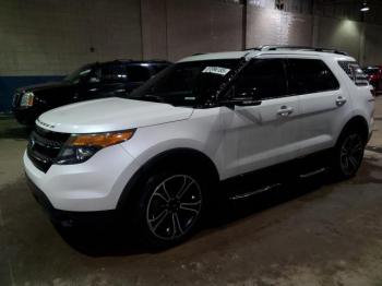  Salvage Ford Explorer