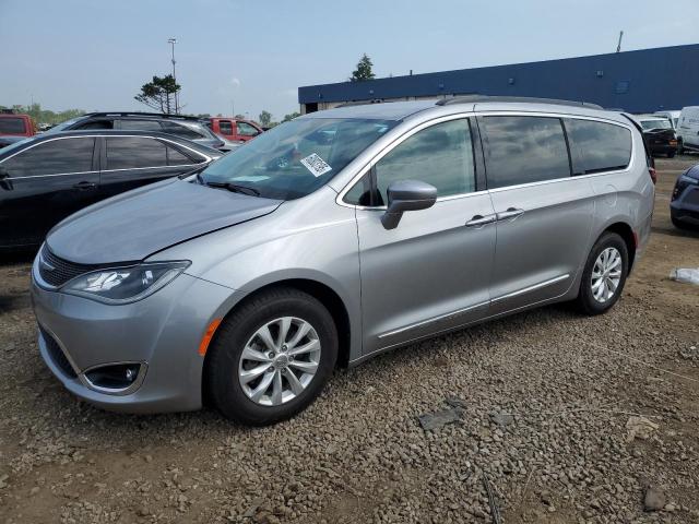  Salvage Chrysler Pacifica