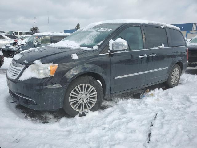  Salvage Chrysler Minivan