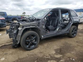  Salvage Jeep Grand Cherokee