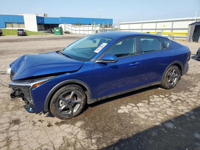  Salvage Kia K4 Lx