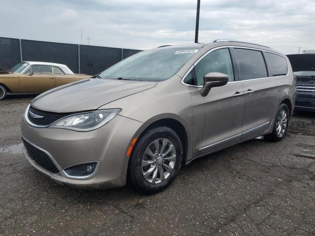  Salvage Chrysler Pacifica
