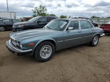  Salvage Jaguar Xj6
