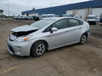  Salvage Toyota Prius