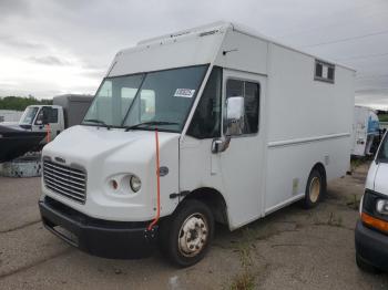  Salvage Freightliner Chassis M