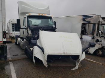  Salvage International Lt625