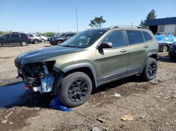  Salvage Jeep Cherokee