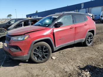  Salvage Jeep Compass