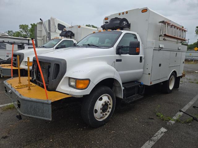  Salvage Ford F-750