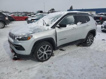  Salvage Jeep Compass