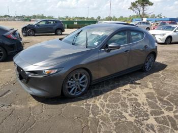  Salvage Mazda 3