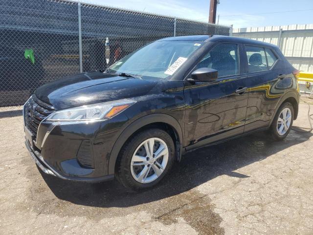  Salvage Nissan Kicks