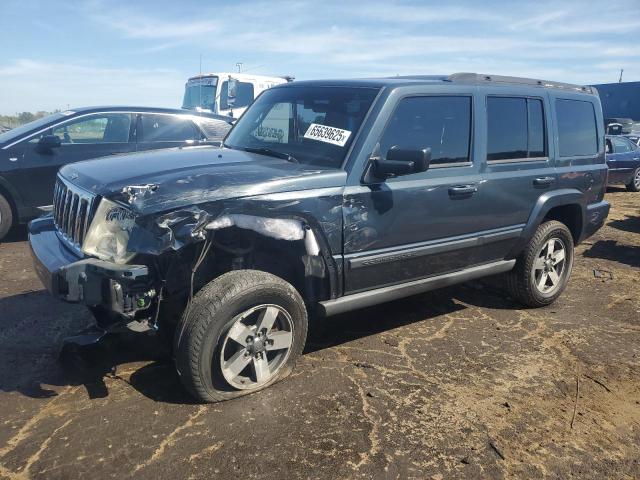  Salvage Jeep Commander
