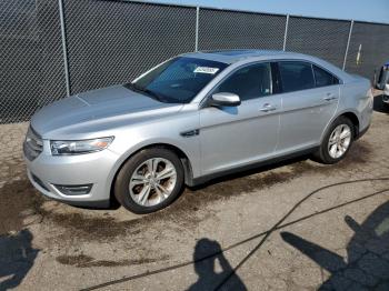  Salvage Ford Taurus