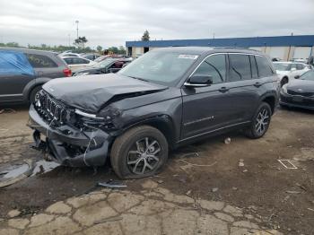  Salvage Jeep Grand Cherokee