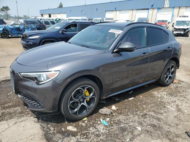  Salvage Alfa Romeo Stelvio