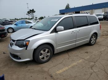  Salvage Dodge Caravan