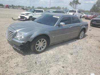  Salvage Chrysler 300